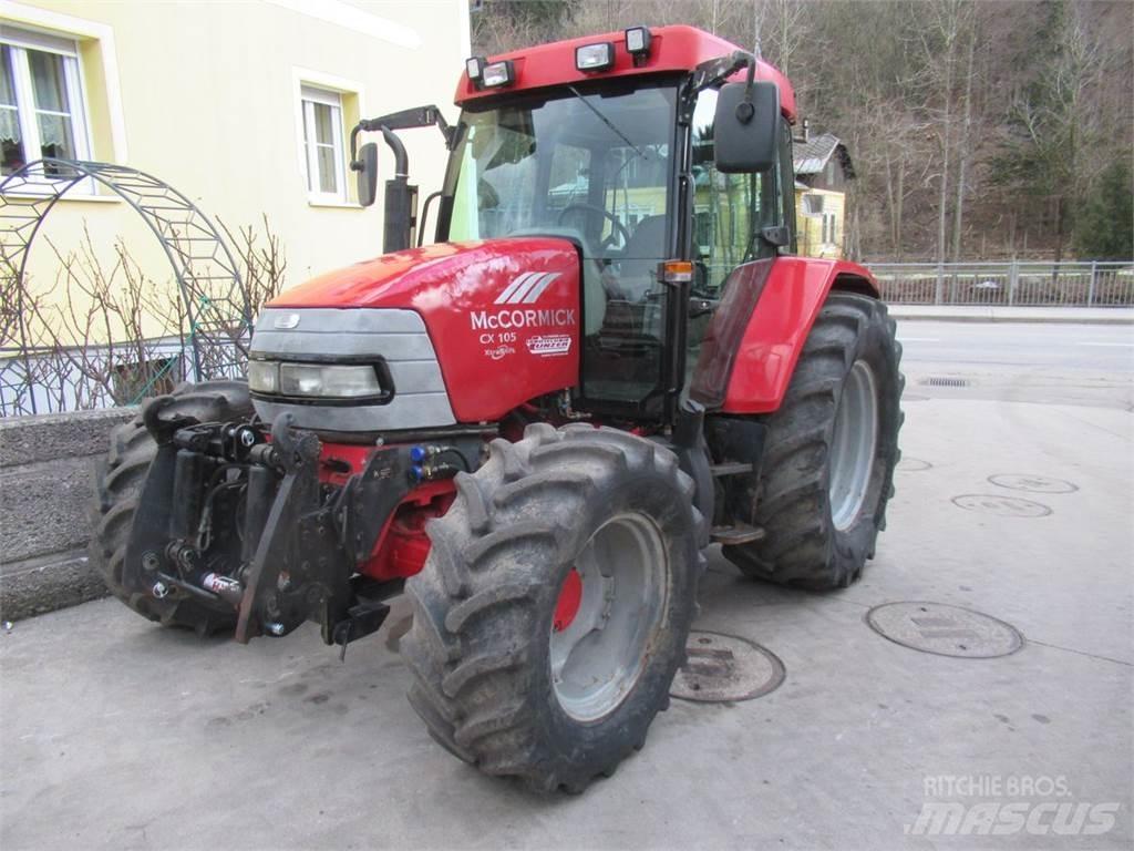 McCormick CX 105 Tratores Agrícolas usados
