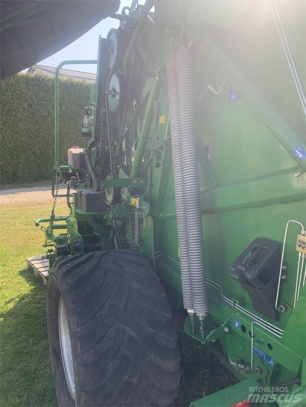 McHale V6750 Enfardadeira de rolos