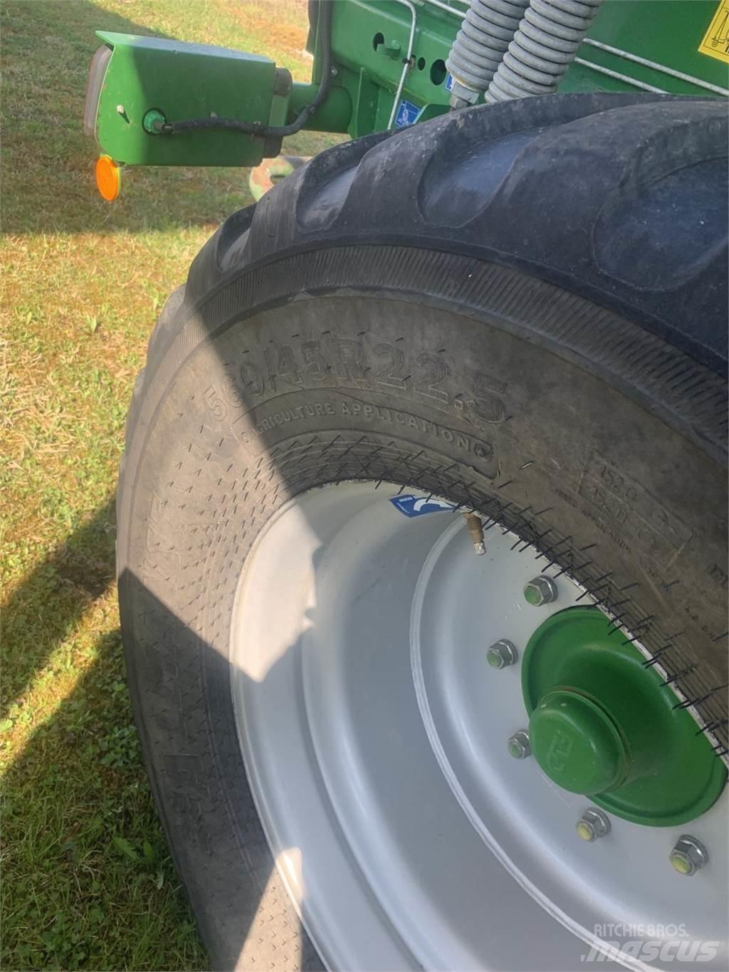 McHale V6750 Enfardadeira de rolos