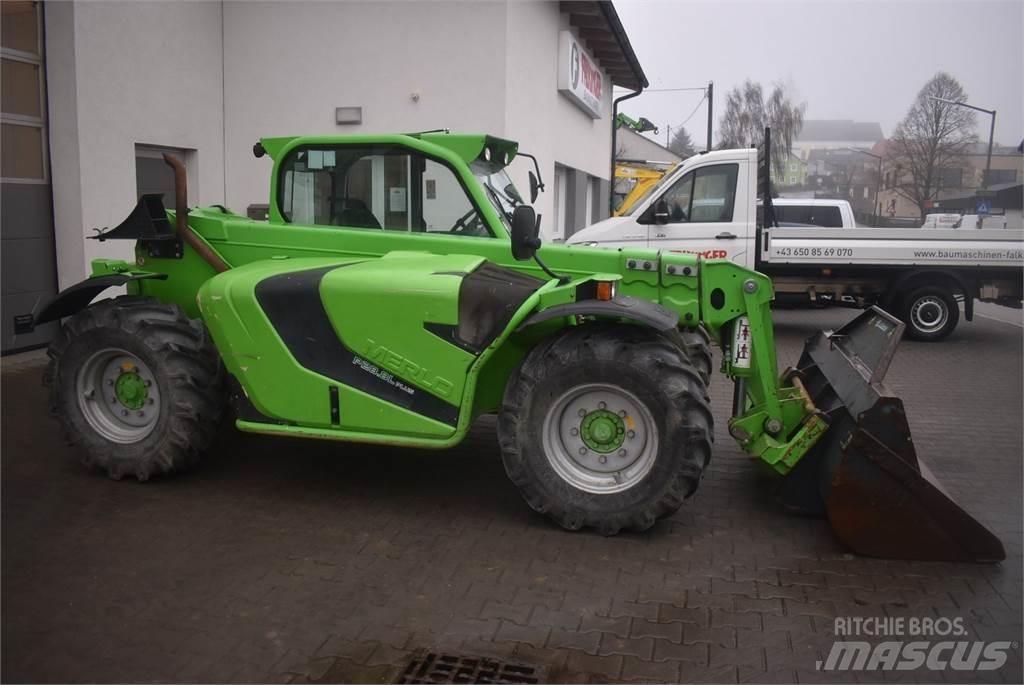 Merlo P28.8L Manipulador telescópico