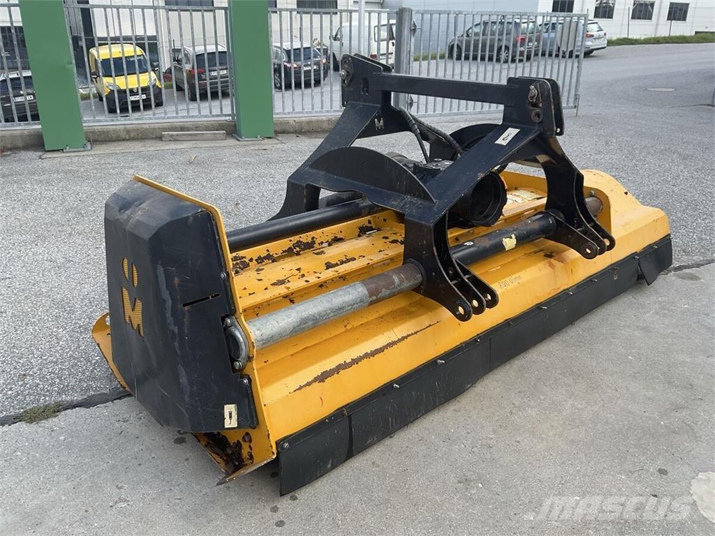 Müthing MU pro 300 Gadanheiras e cortadores de folhas para pastos