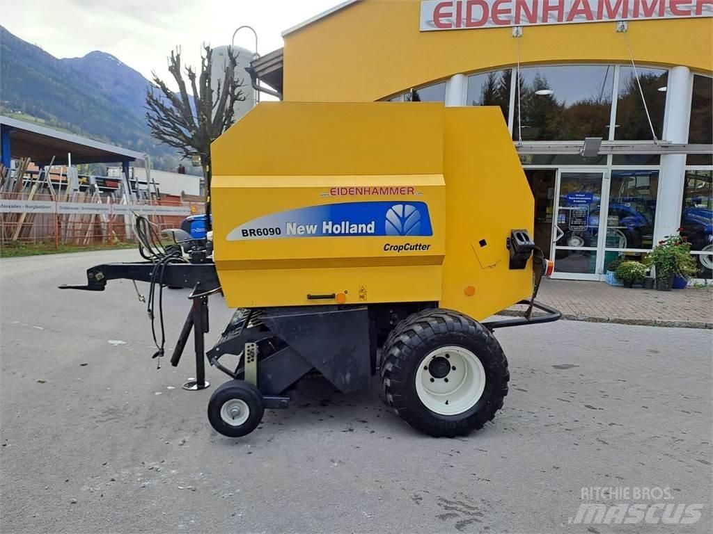 New Holland BR 6090 Enfardadeira de rolos