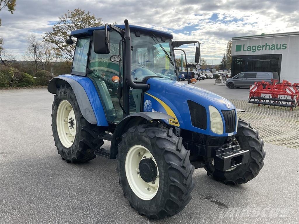 New Holland T 5030 Tratores Agrícolas usados