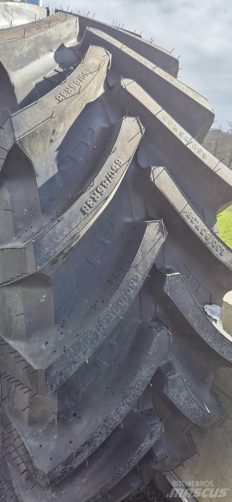 Petlas 650/85 R38 Pneus Agrícolas