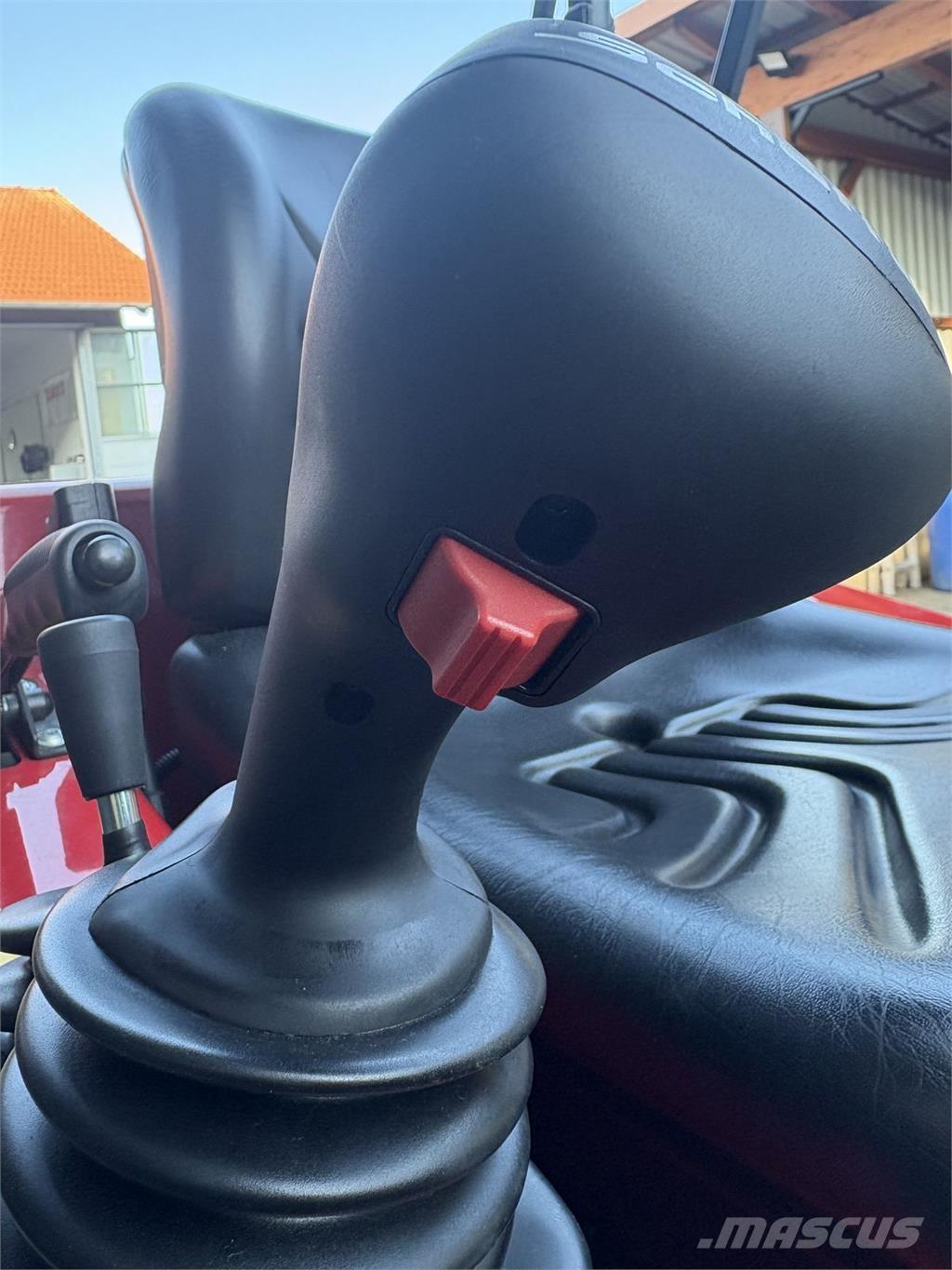 Schäffer 2630 Carregadoras frontais e escavadoras