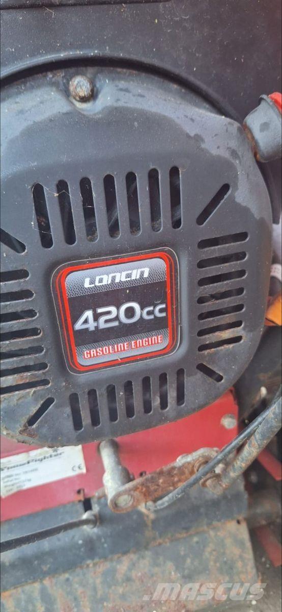  Snow Fighter Espaços verdes - Outros
