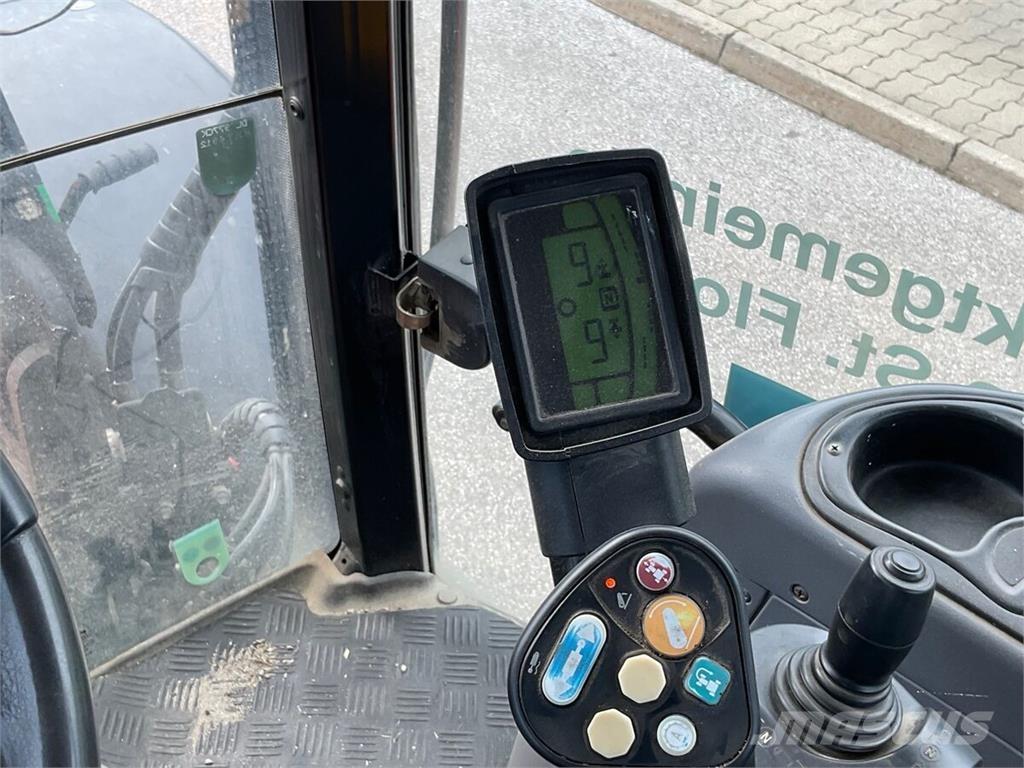 Steyr 4120 Profi Tratores Agrícolas usados