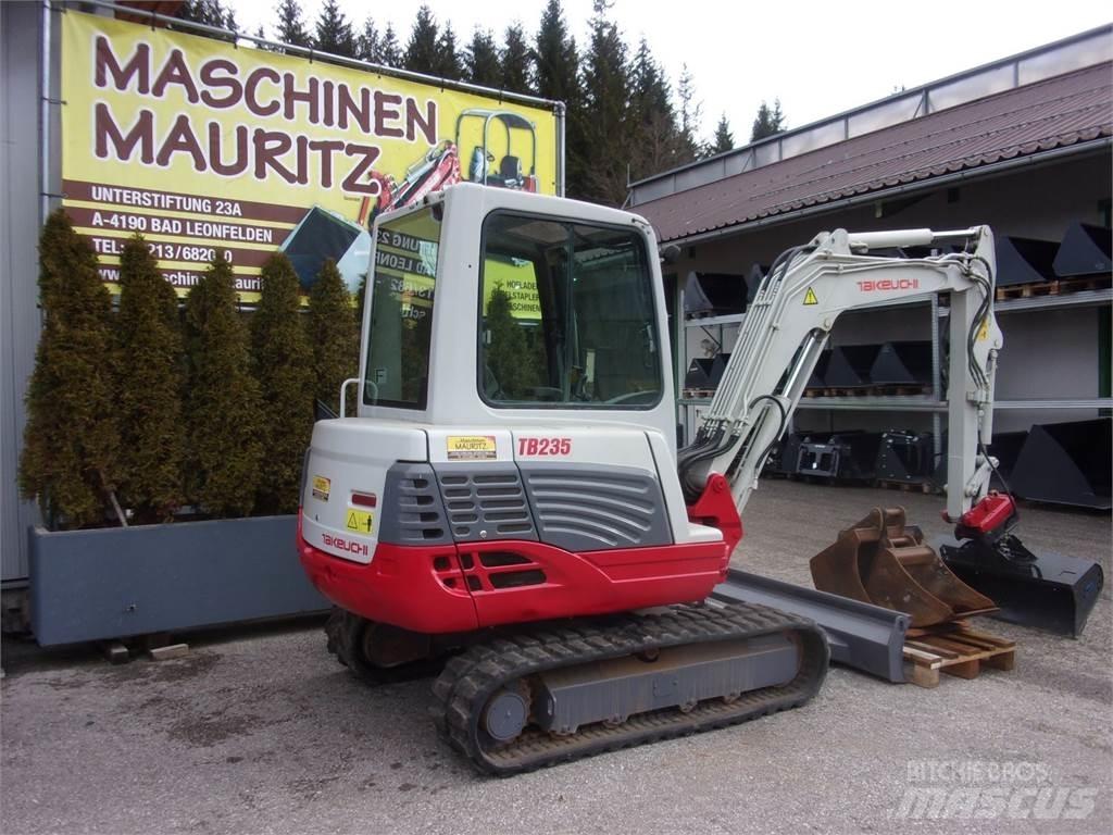 Takeuchi TB 235 Miniescavadeiras