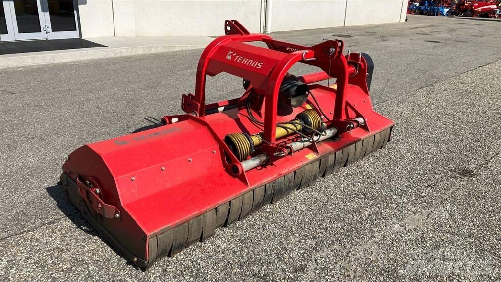 Tehnos MU 280 LW Gadanheiras e cortadores de folhas para pastos