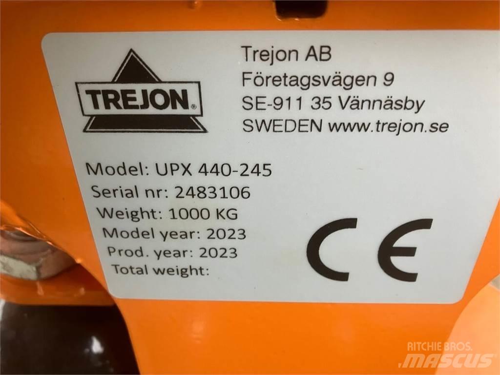 Trejon UPX 440-245 Outros limpa-neves e máquinas de limpeza viária