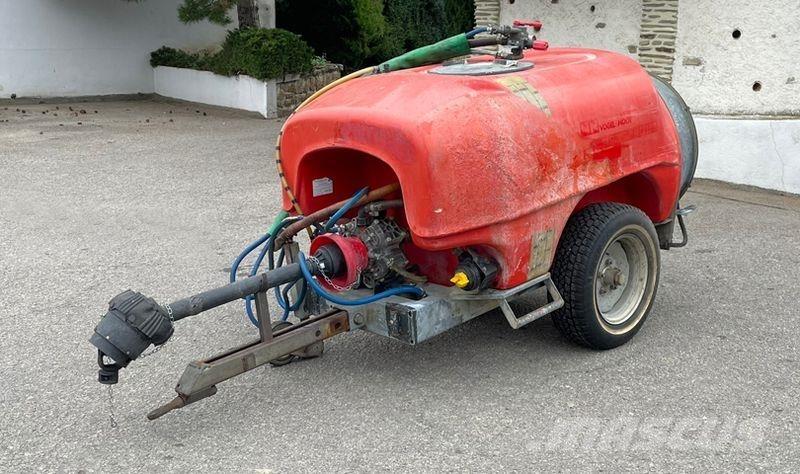 Vogel & Noot 800 L Pulverizadores rebocados