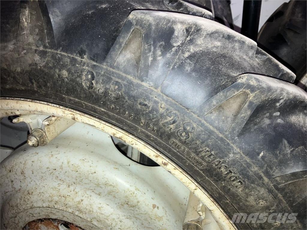  W7x28 Pneus Agrícolas