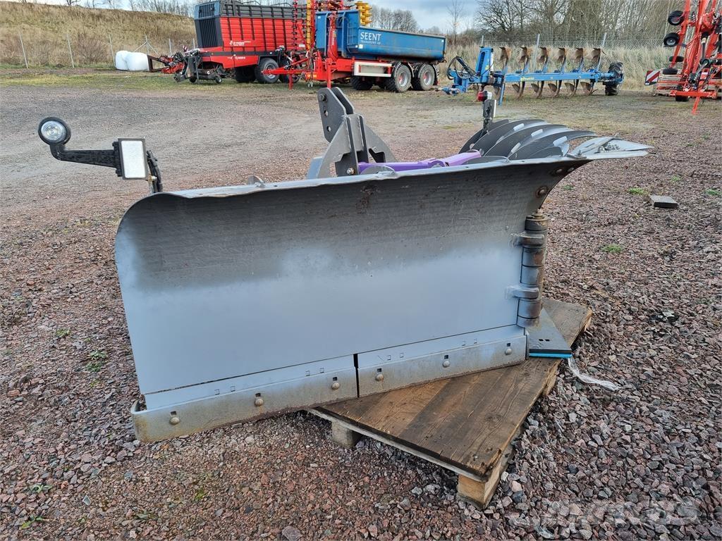 Holms 320 Lâminas de neve e arados