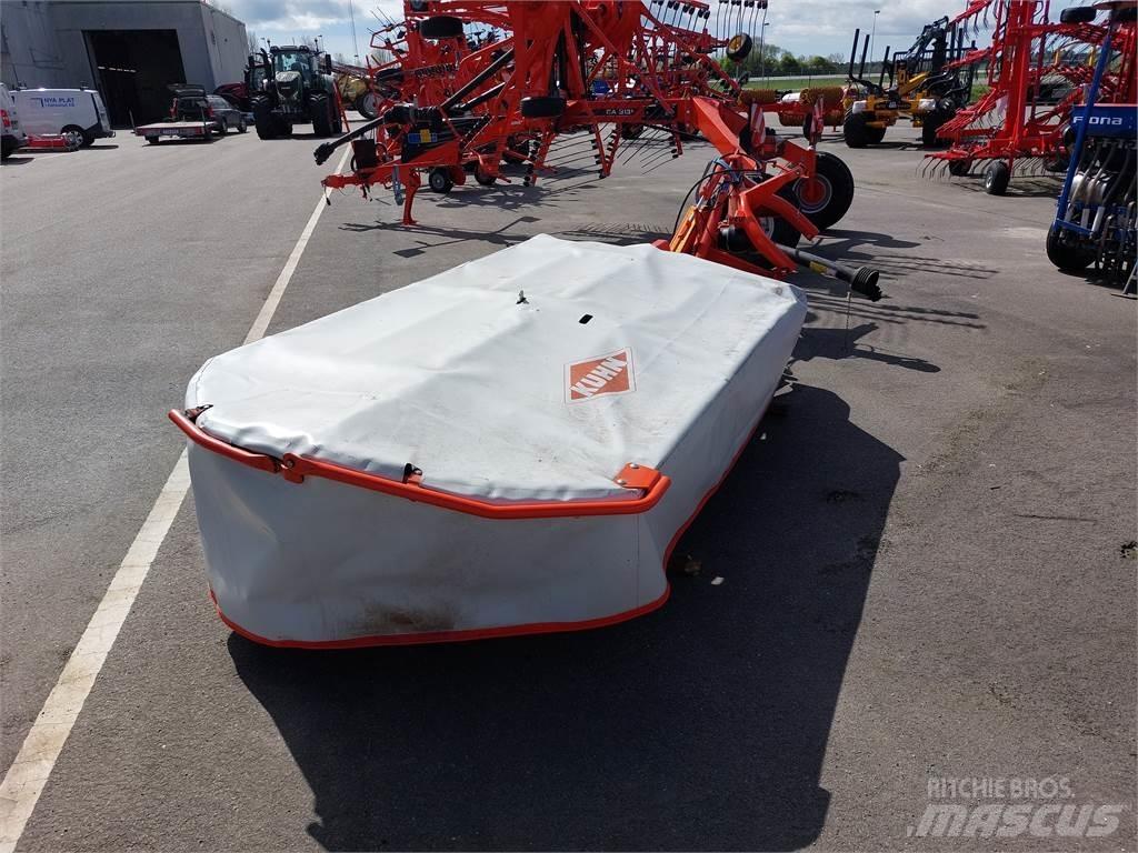 Kuhn GMD 28 Gadanheiras