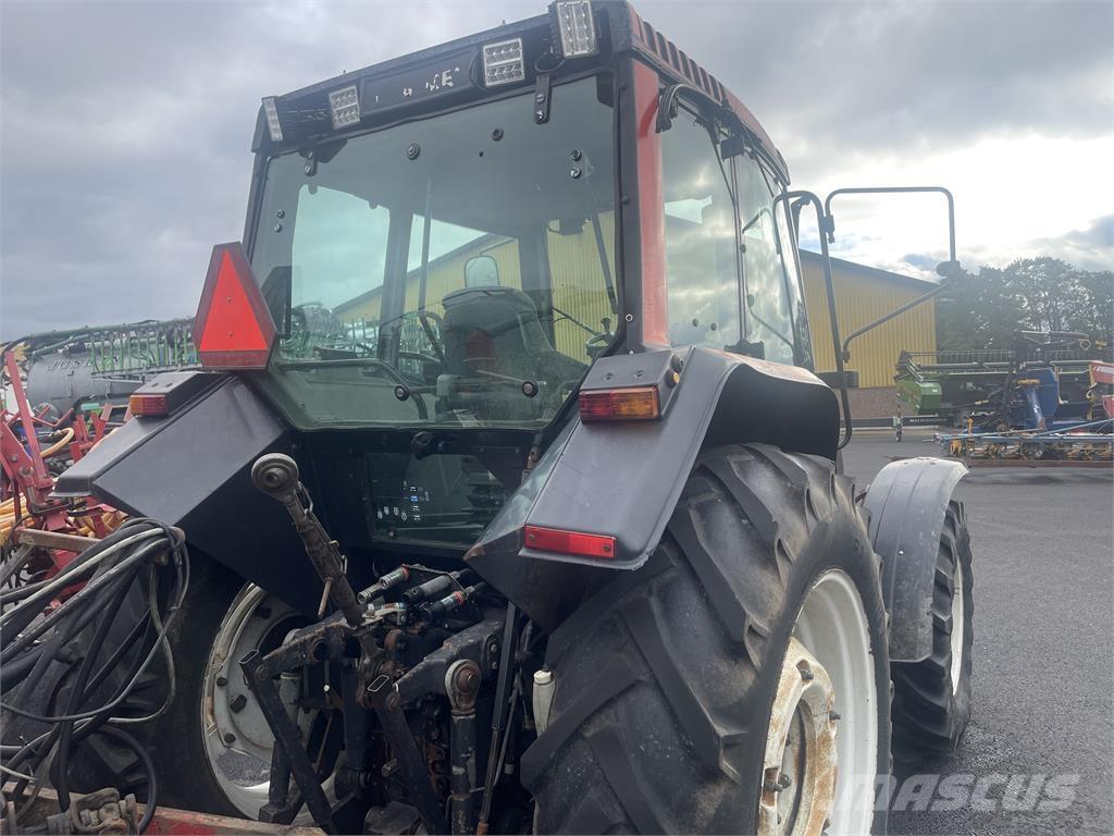 Valtra 6300 Tratores Agrícolas usados
