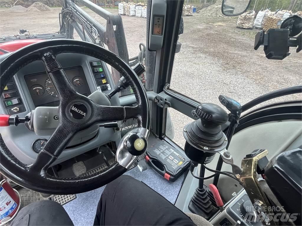 Valtra 6350 Tratores Agrícolas usados