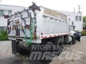 Mack RD688S Lâminas de neve e arados