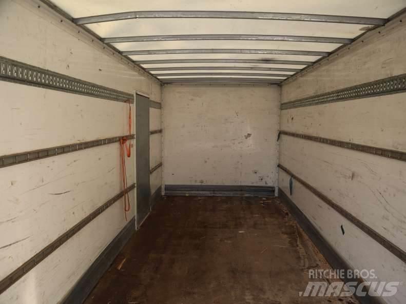 MAN TGL 12.180 EURO 6 Caminhões de caixa fechada
