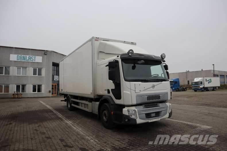 Volvo FE 18.320 EURO 6 Caminhões de caixa fechada
