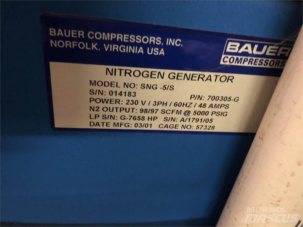 Bauer SNG-5S Compressores