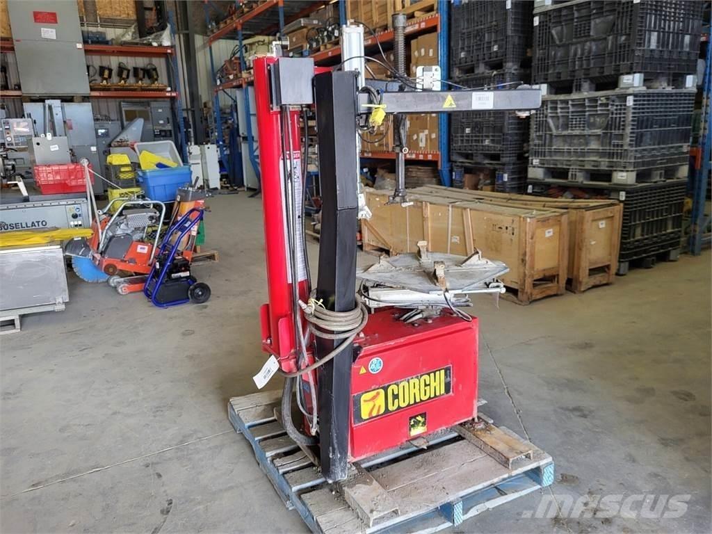 Corghi A9824 Pneus Agrícolas