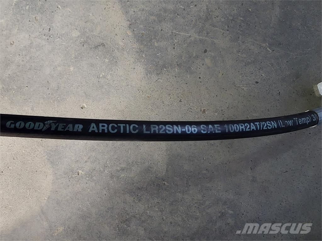 Goodyear 100R2AT/2SN Outros componentes