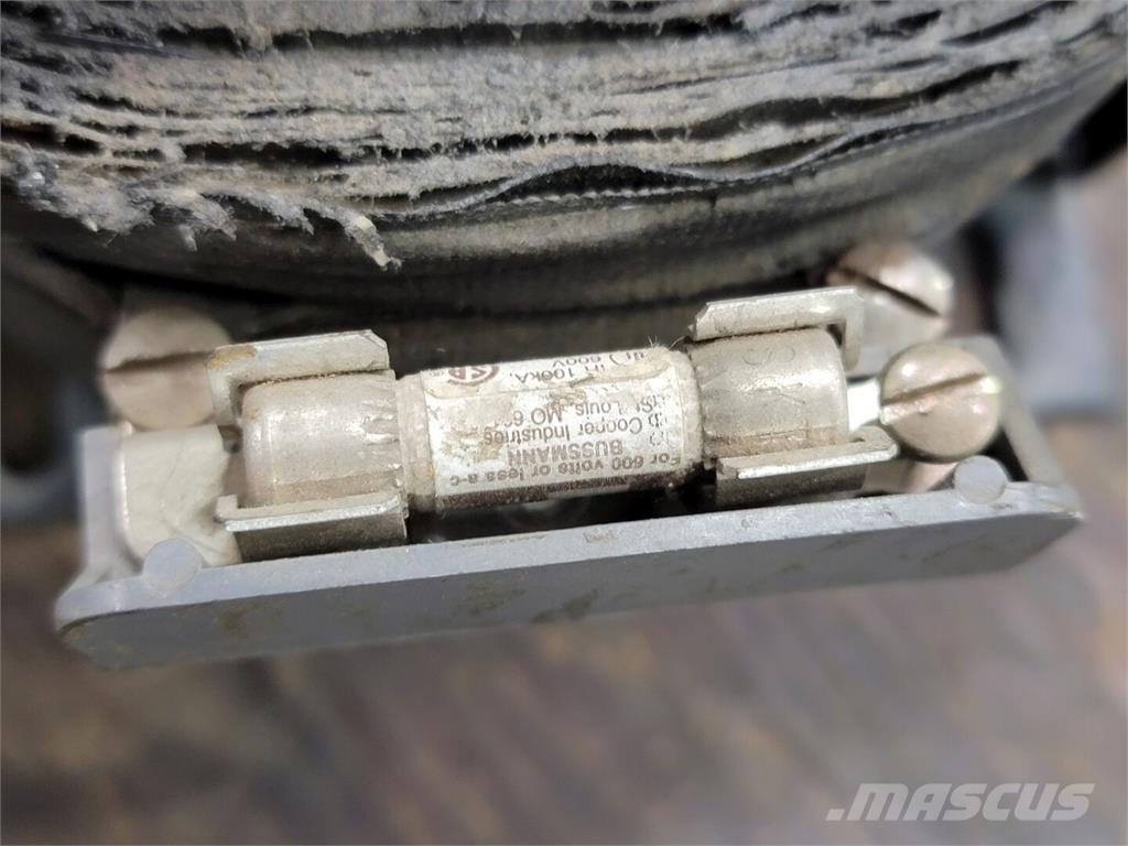  HAMMOND MH1500CJ Construção - Outros
