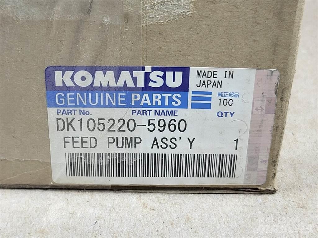Komatsu DK105220-5960 Bombas de água
