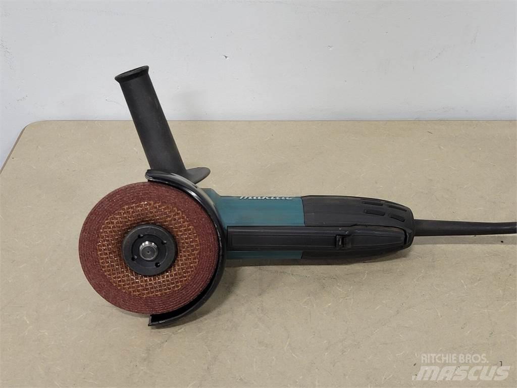 Makita GA4534 Construção - Outros
