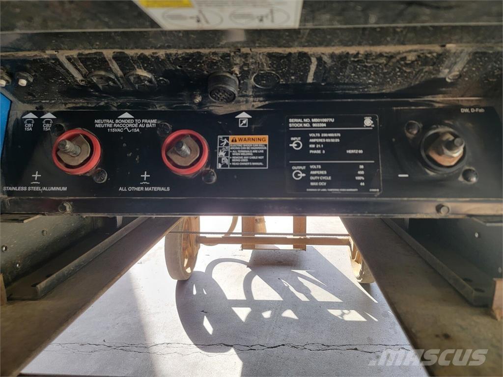 Miller Deltaweld 452 Máquinas de soldar