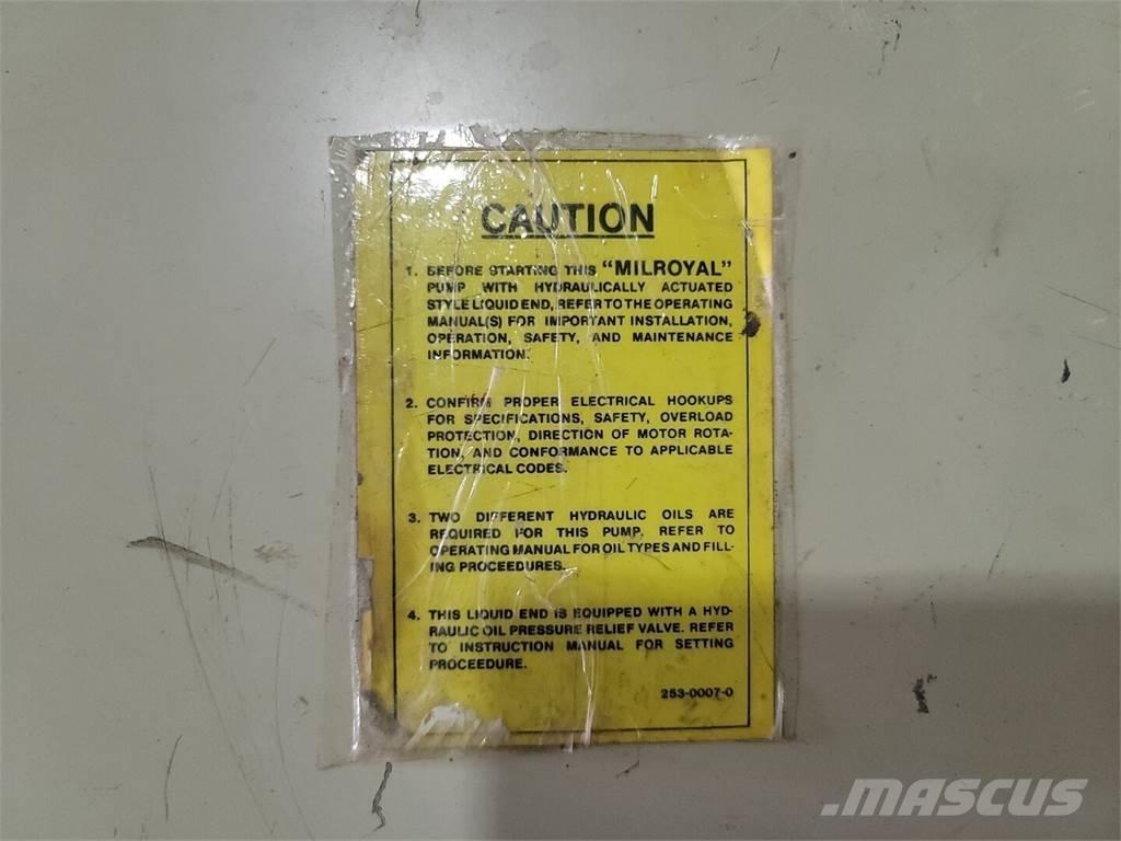  MILROYAL MC1-M40-D141 Bombas de água
