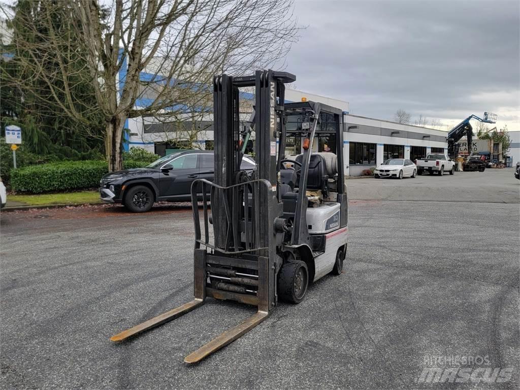 Nissan MCPL01A15LV Construção - Outros
