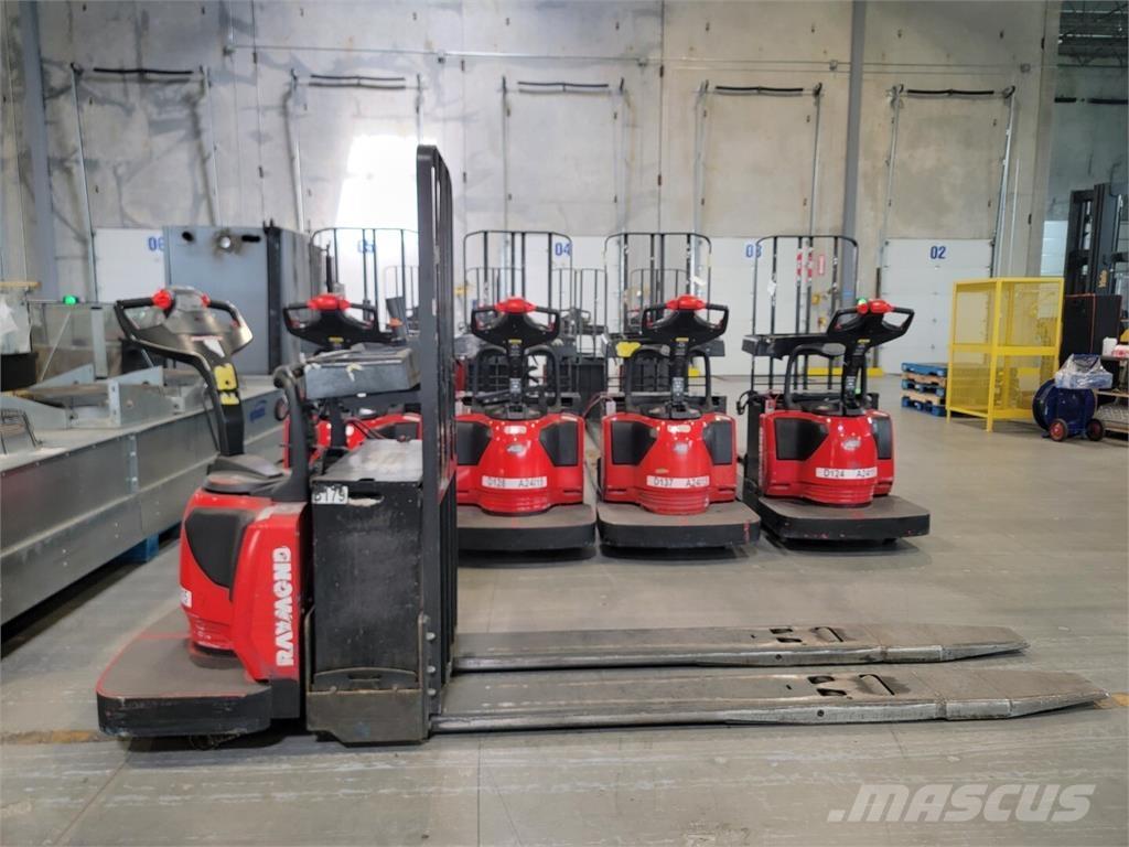 Raymond 8410 Construção - Outros
