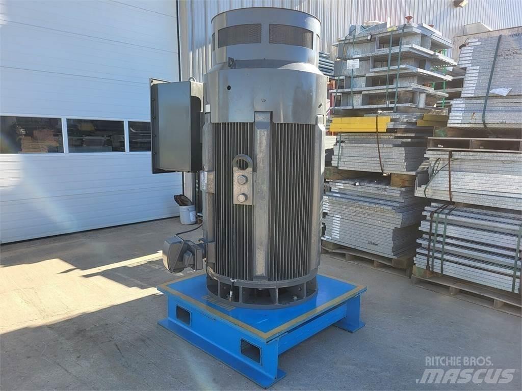  TECO AEUG-TK001 Motores industriais