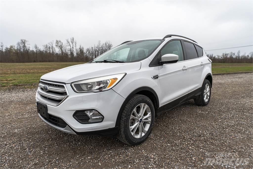 Ford ESCAPE Outros Camiões