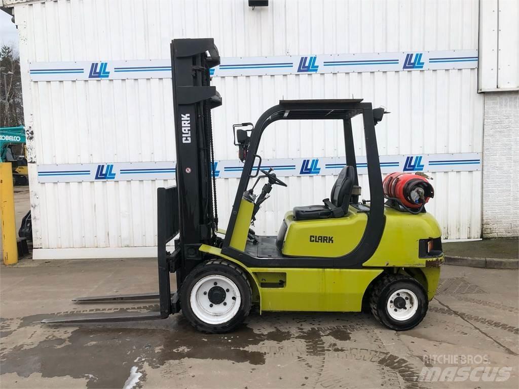 Clark CMP230L Construção - Outros
