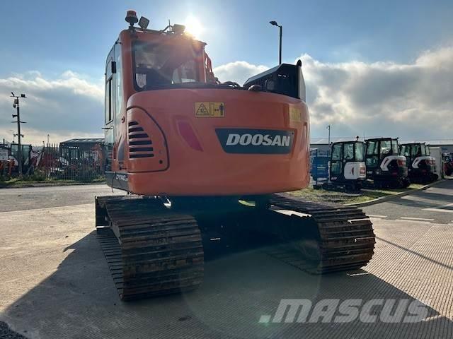 Develon DX140LCR-5 Escavadeiras de esteiras