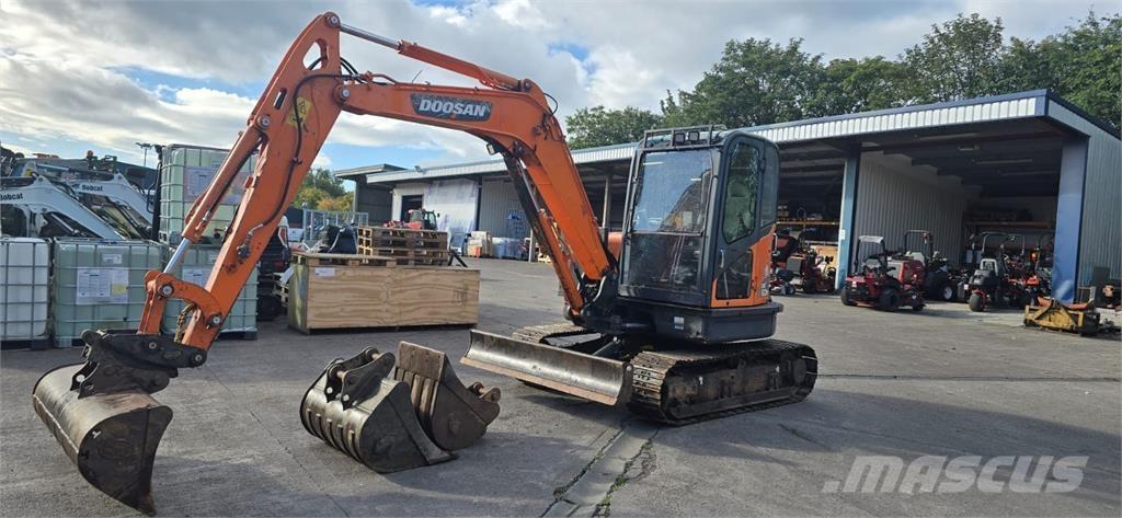 Doosan DX60R Escavadeiras de esteiras