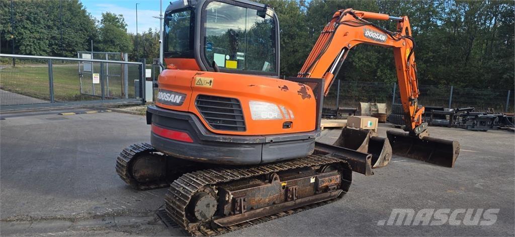 Doosan DX60R Escavadeiras de esteiras