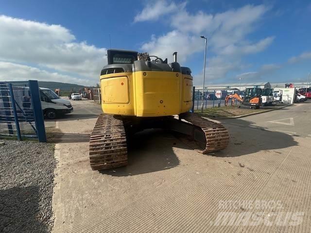 New Holland E235bsr-2 Escavadeiras de esteiras