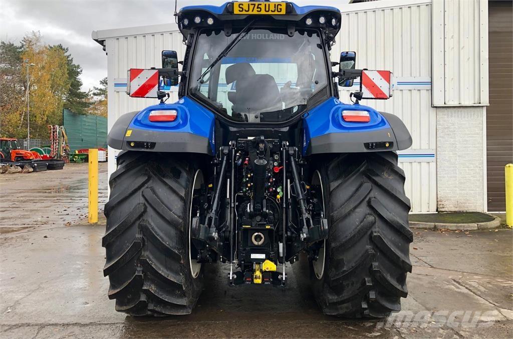 New Holland T7.245 Tratores Agrícolas usados