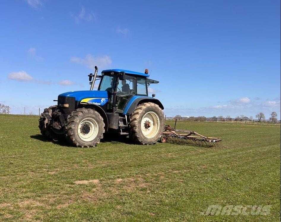 New Holland TM175 Tratores Agrícolas usados