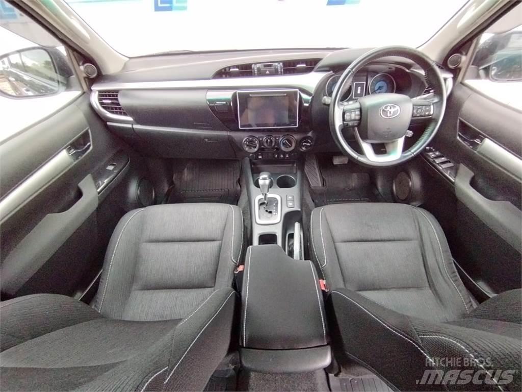Toyota Hilux Pick up de caixa aberta