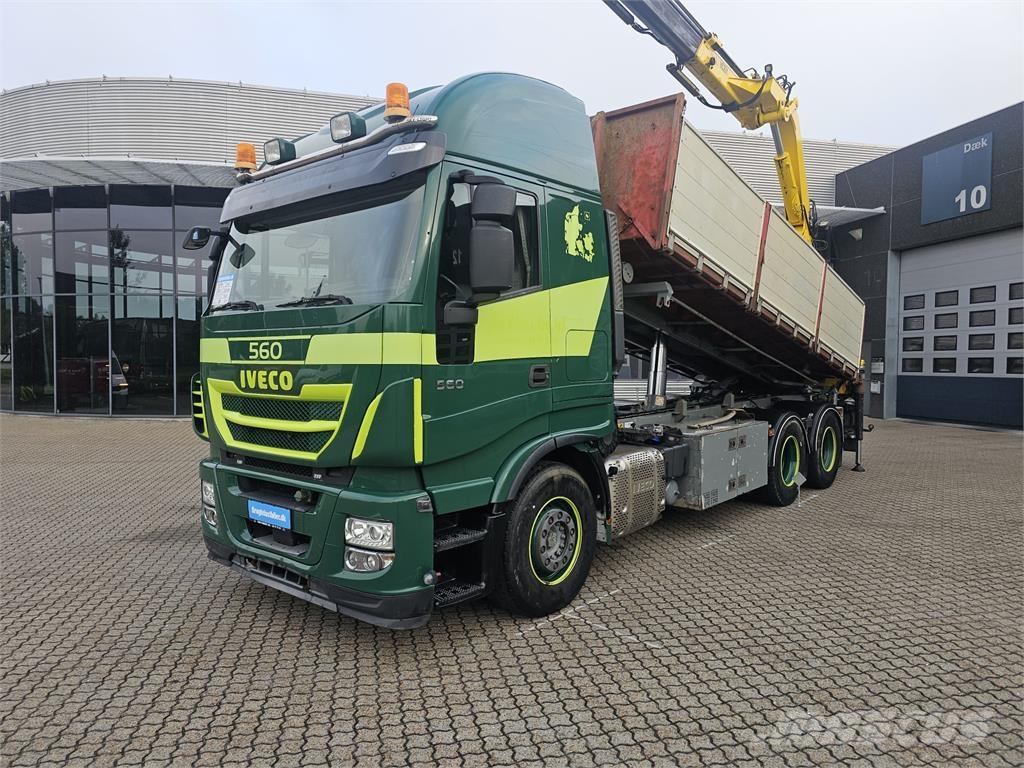Iveco Stralis 560 6x4 Camiões caixa desmontável com elevador de cabo
