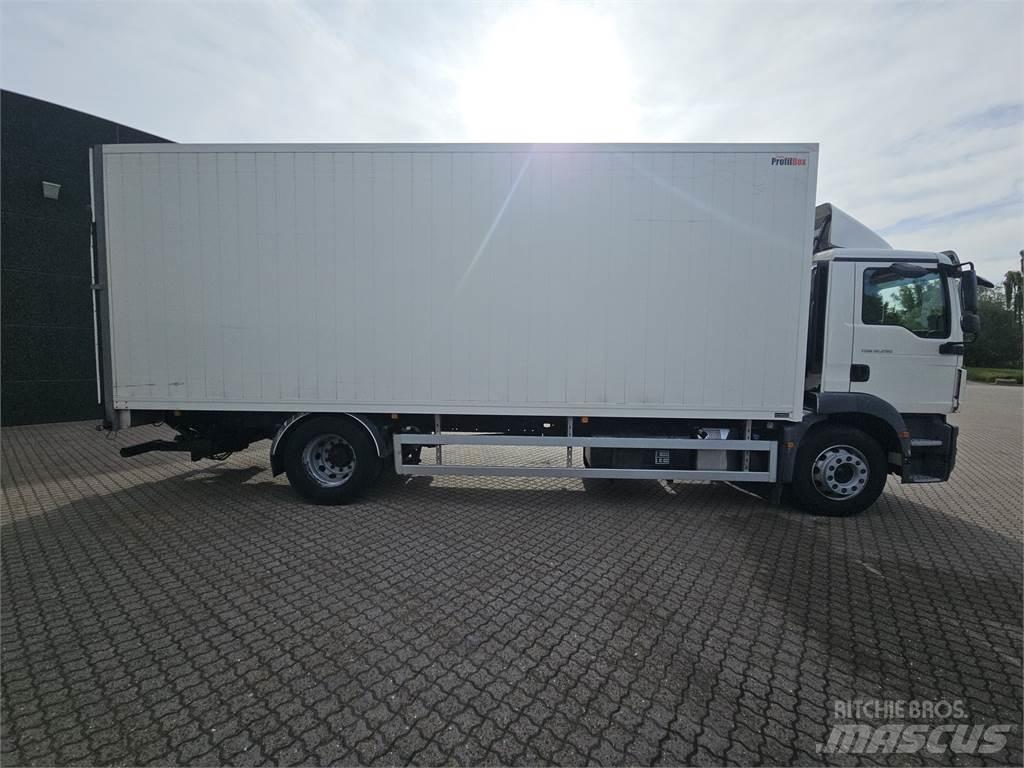 MAN TGM 18.290 Caminhões de caixa fechada
