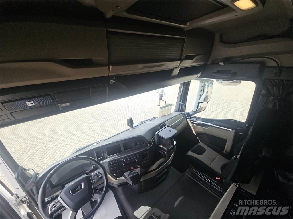 MAN TGX 26.510 6x2 Cavalos Mecânicos