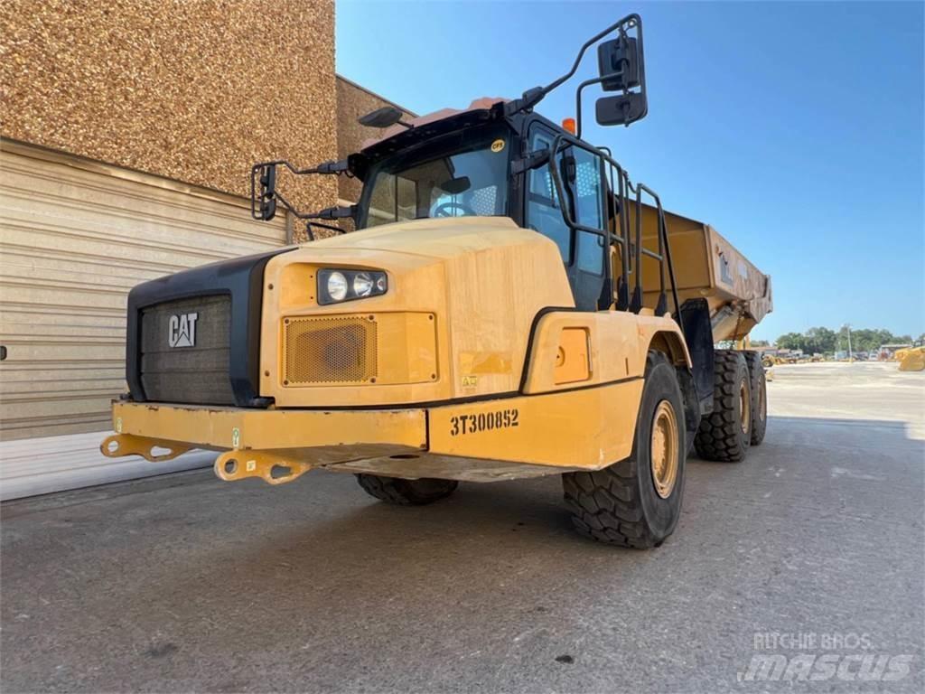 CAT 730 Caminhões articulados