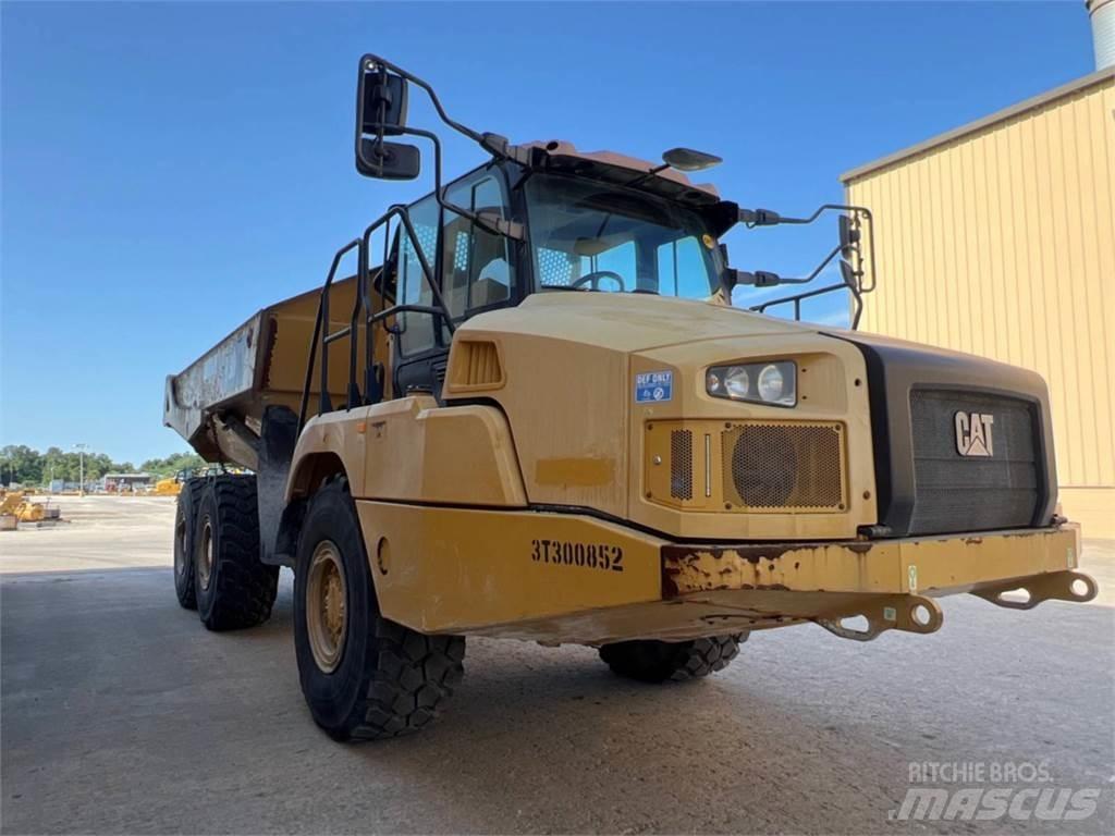 CAT 730 Caminhões articulados