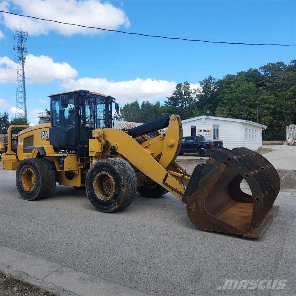 CAT 938M Carregadeiras de rodas