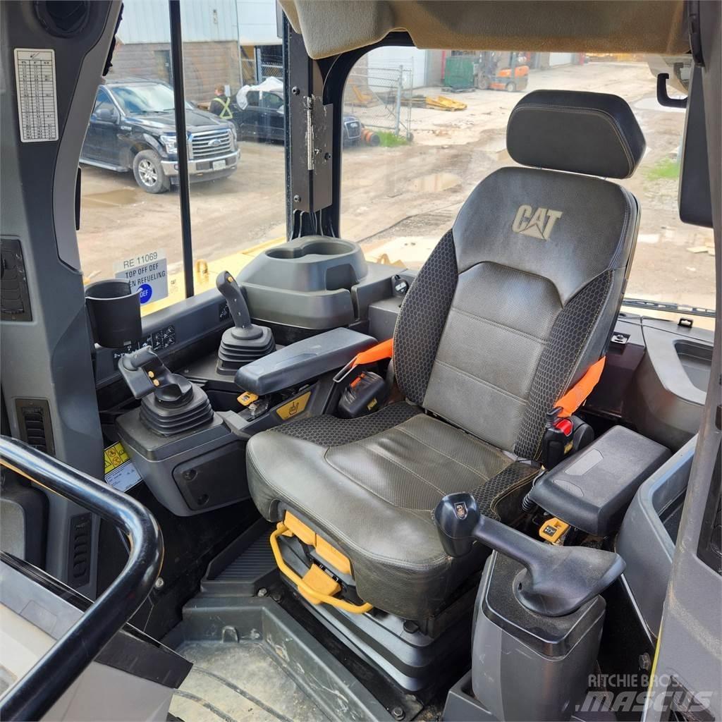 CAT D6 LGP VP Dozers - Tratores rastos
